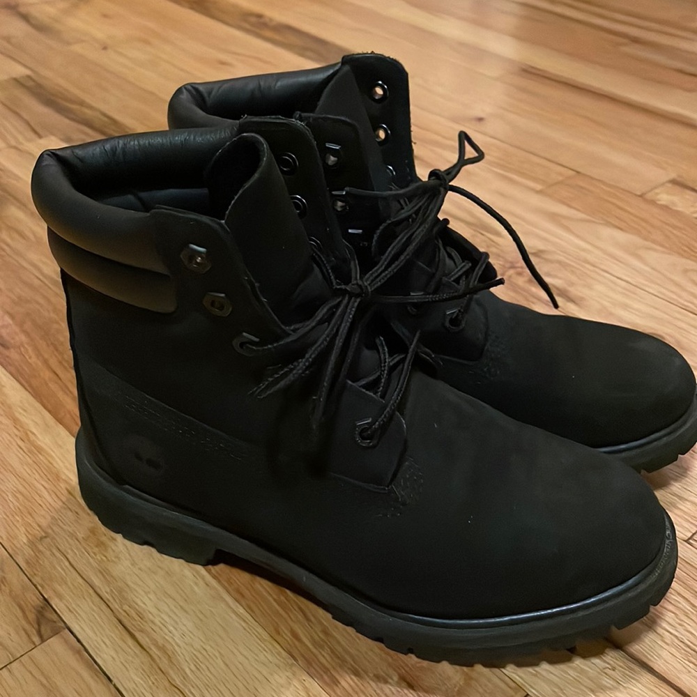 Black Timberland Boots